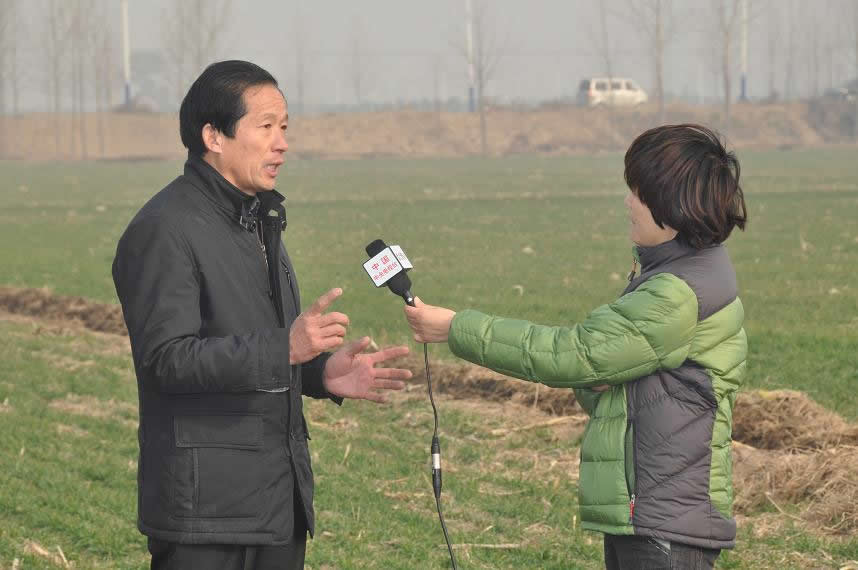 中央電視臺采訪